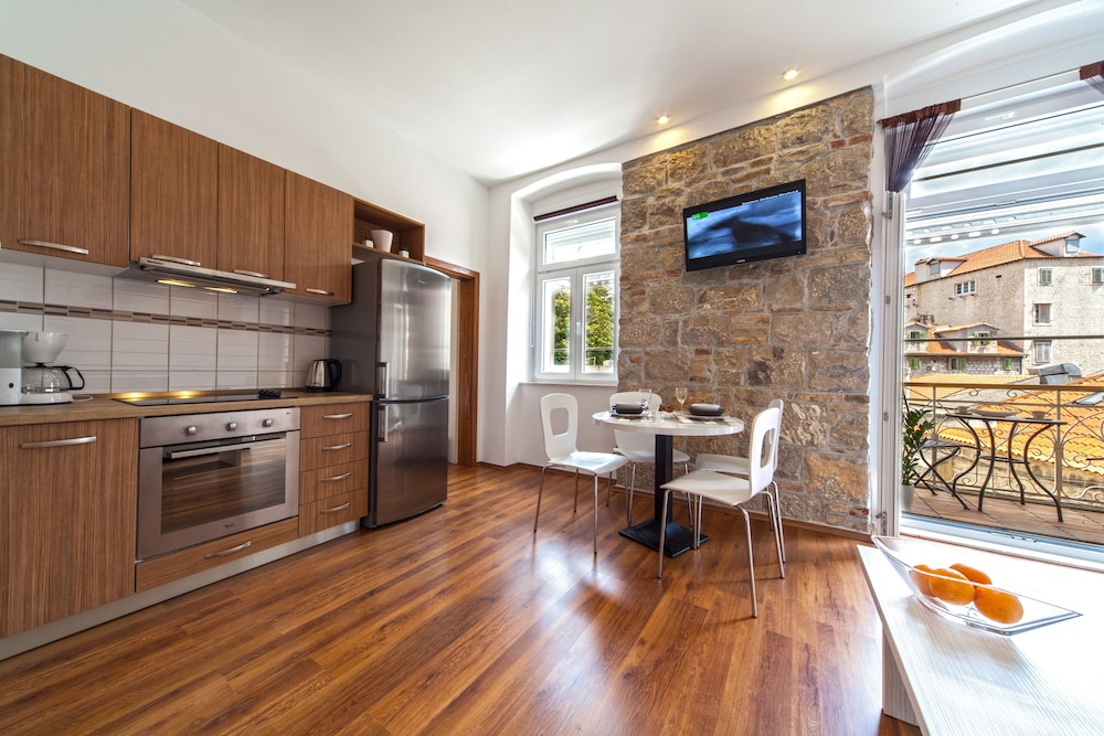 Marmontova Luxury Rooms — Hotel rooms in Split, Split-Dalmatia
