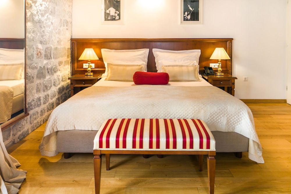 Judita Palace Heritage Hotel — Hotel rooms in Split, Split-Dalmatia