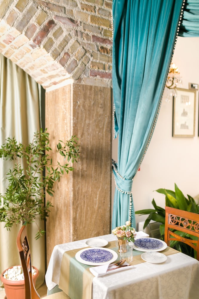 Judita Palace Heritage Hotel — Restaurant & bars in Split, Split-Dalmatia
