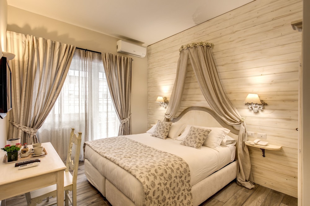 Casa Mia Vaticano Guest House — Hotel rooms in Rome, Lazio