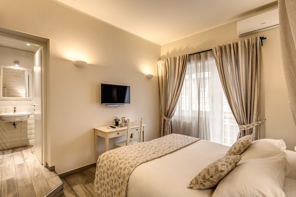 Casa Mia Vaticano Guest House — Hotel rooms in Rome, Lazio