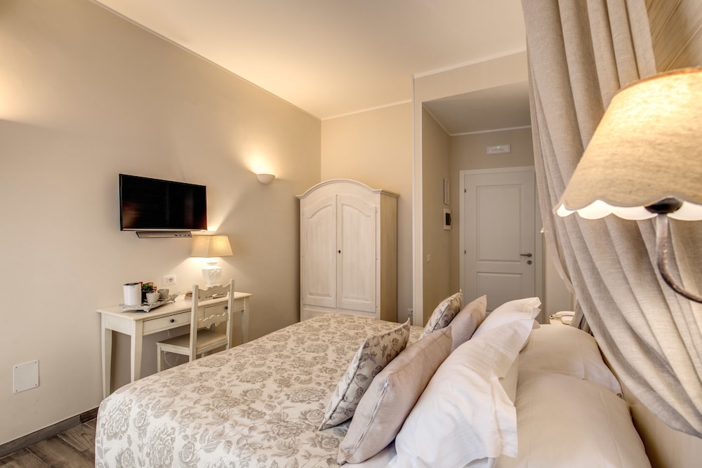 Casa Mia Vaticano Guest House — Hotel rooms in Rome, Lazio