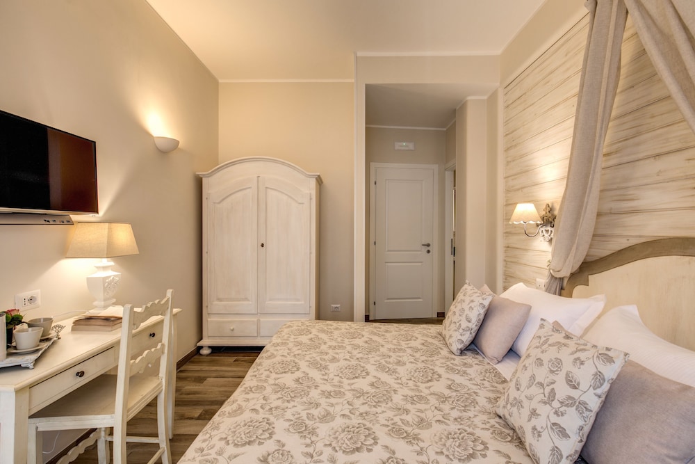 Casa Mia Vaticano Guest House — Hotel rooms in Rome, Lazio