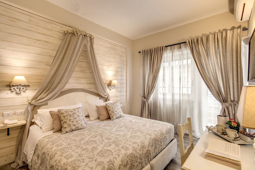 Casa Mia Vaticano Guest House — Hotel rooms in Rome, Lazio