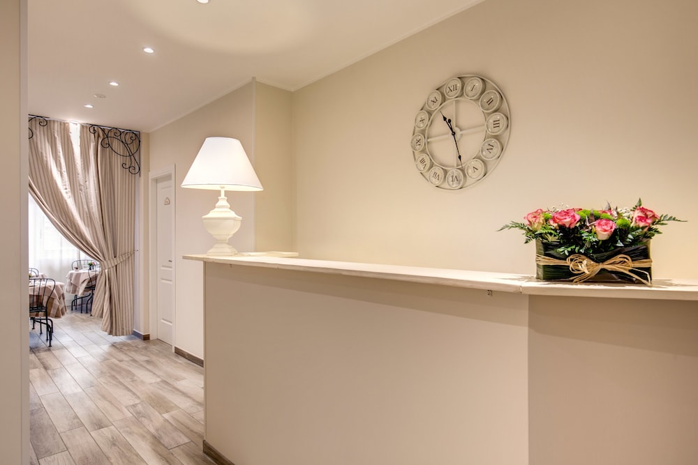 Casa Mia Vaticano Guest House — Hotel building in Rome, Lazio