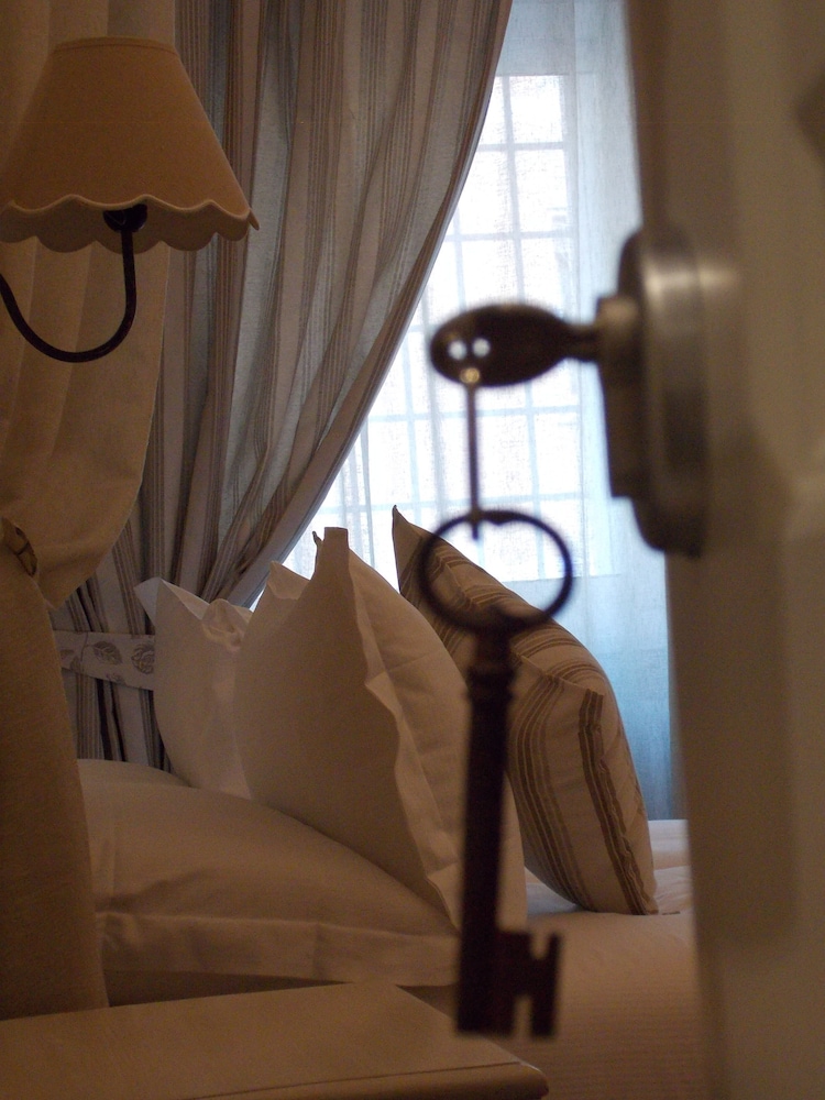 Casa Tua Vaticano Guest House — Hotel rooms in Rome, Lazio