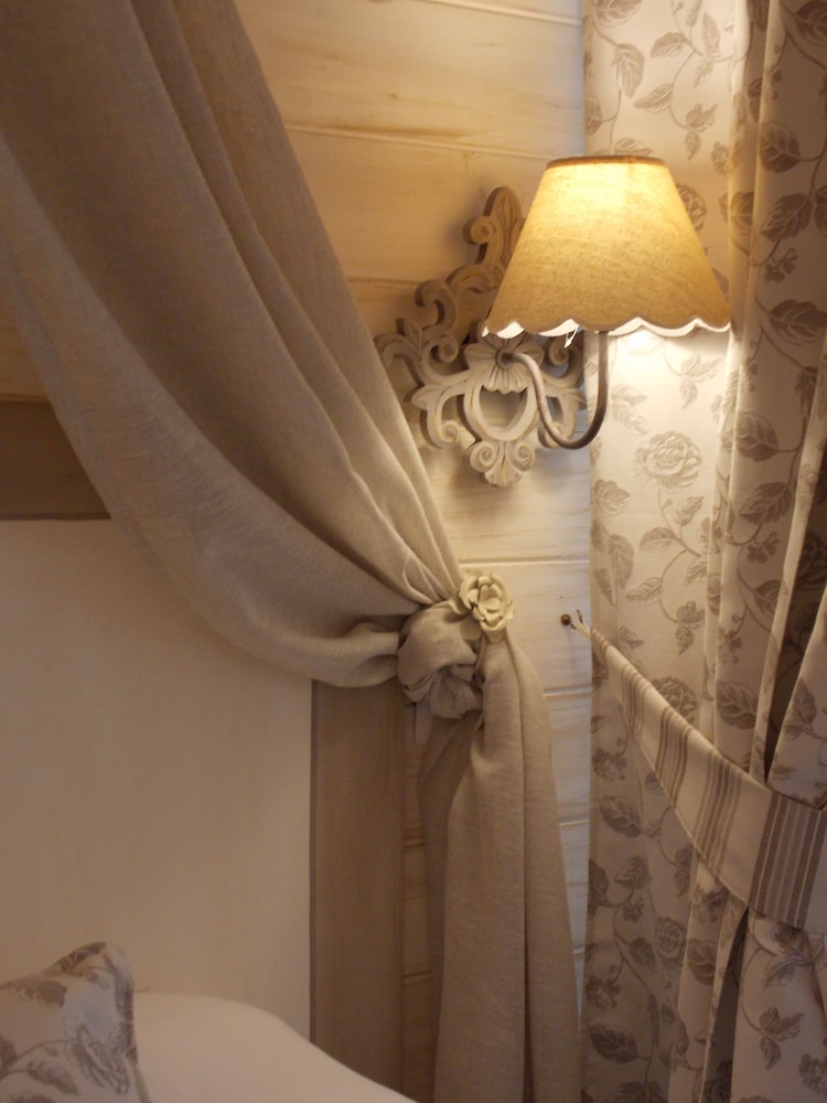 Casa Tua Vaticano Guest House — Hotel rooms in Rome, Lazio