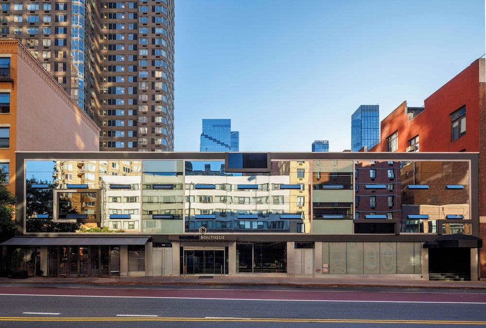 Hudson Yards Hotel — Hotel building in New York City, New York State