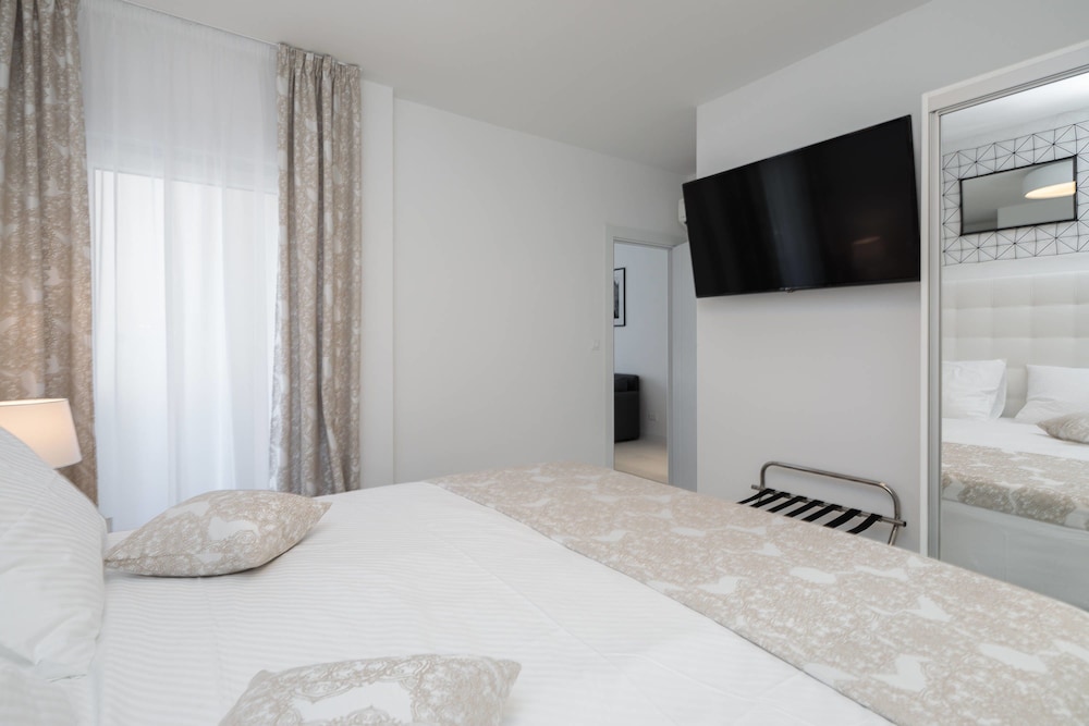 Sleep Split — Hotel rooms in Split, Split-Dalmatia