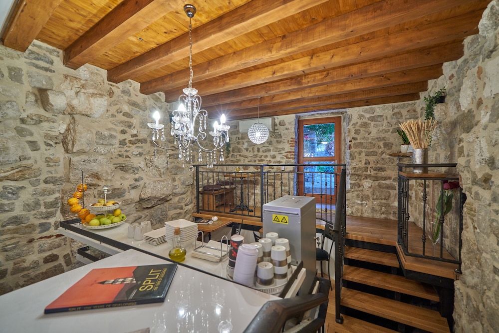 Villa Split Heritage Hotel — Restaurant & bars in Split, Split-Dalmatia