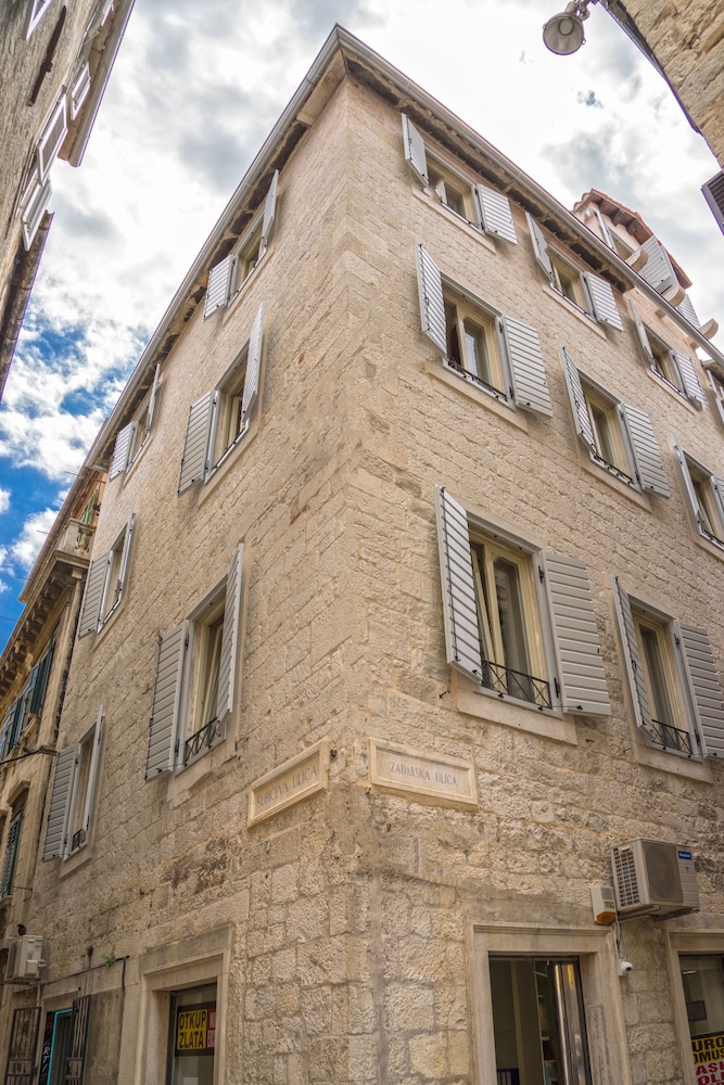 Villa Split Heritage Hotel — Hotel building in Split, Split-Dalmatia