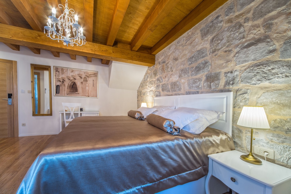 Villa Split Heritage Hotel — Hotel rooms in Split, Split-Dalmatia