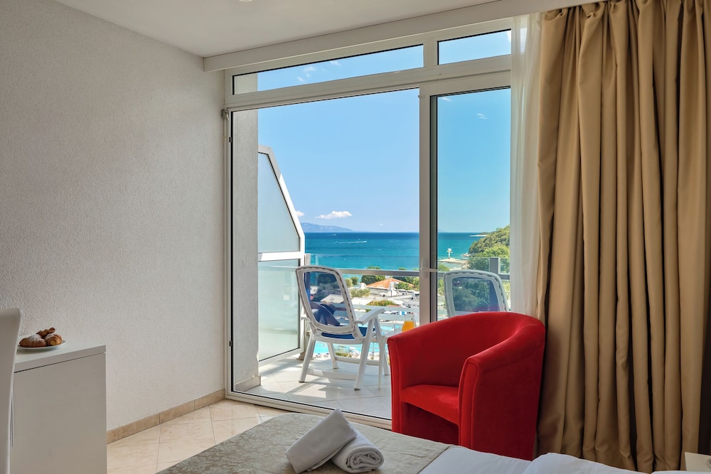 MASLINICA Hotel Hedera — Hotel rooms in Labin, Istria