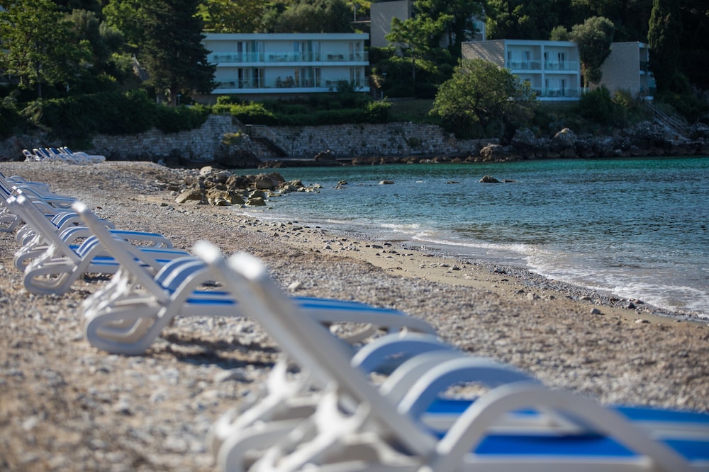 Maistra Select Mlini Villas and Apartments — Beach in Mlini, Dubrovnik-Neretva