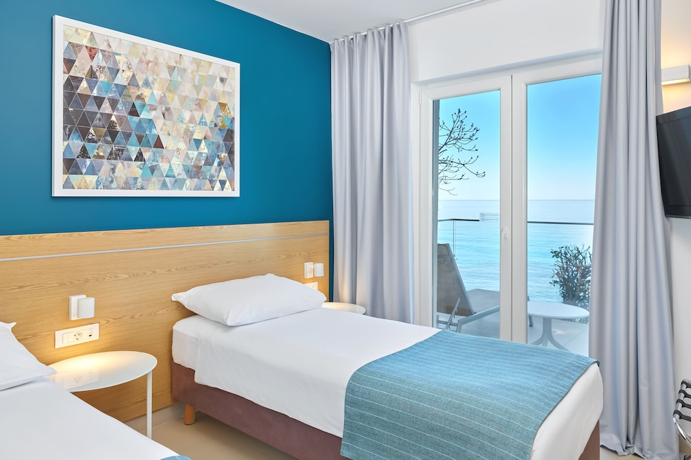 Maistra Select Mlini Villas and Apartments — Hotel rooms in Mlini, Dubrovnik-Neretva