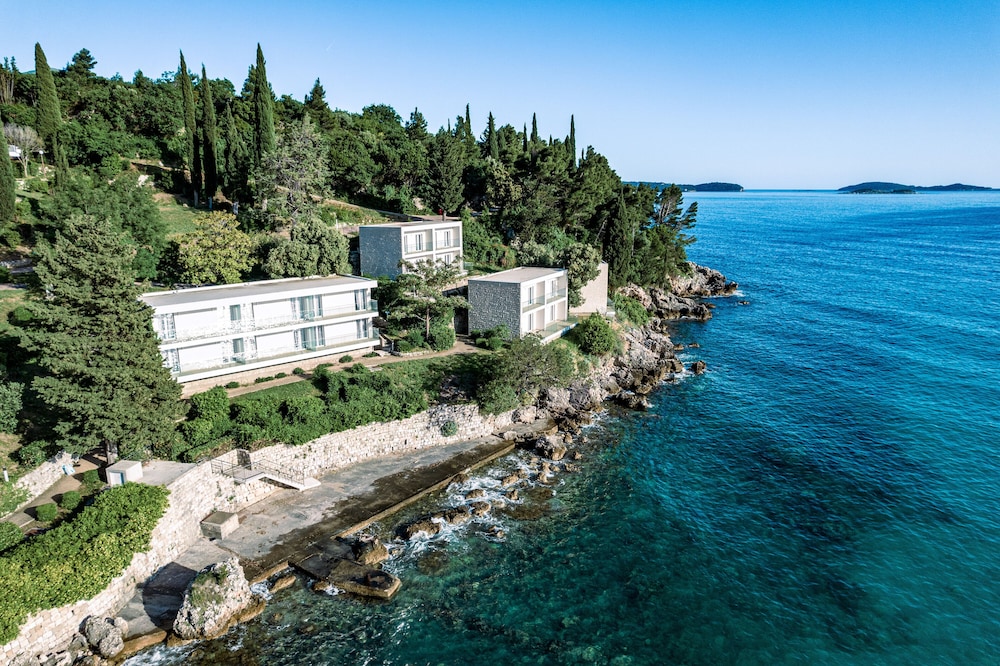 Maistra Select Mlini Villas and Apartments — Hotel building in Mlini, Dubrovnik-Neretva