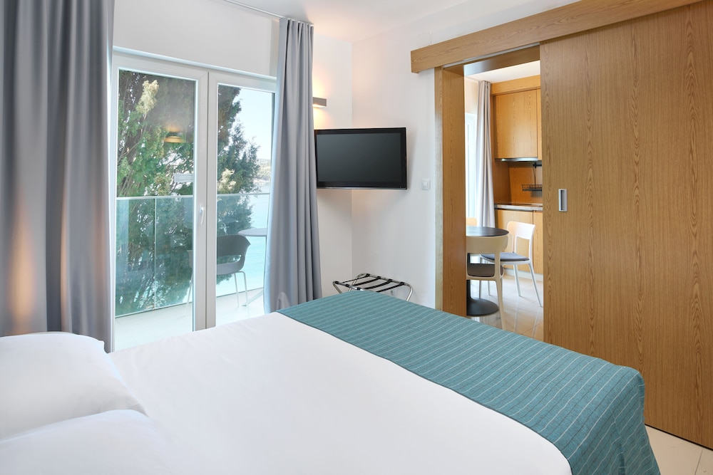 Maistra Select Mlini Villas and Apartments — Hotel rooms in Mlini, Dubrovnik-Neretva