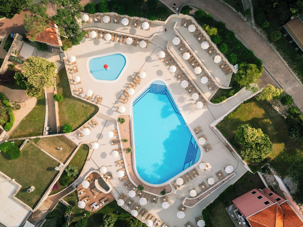 Maistra Select Mlini Villas and Apartments — Swimming pool in Mlini, Dubrovnik-Neretva