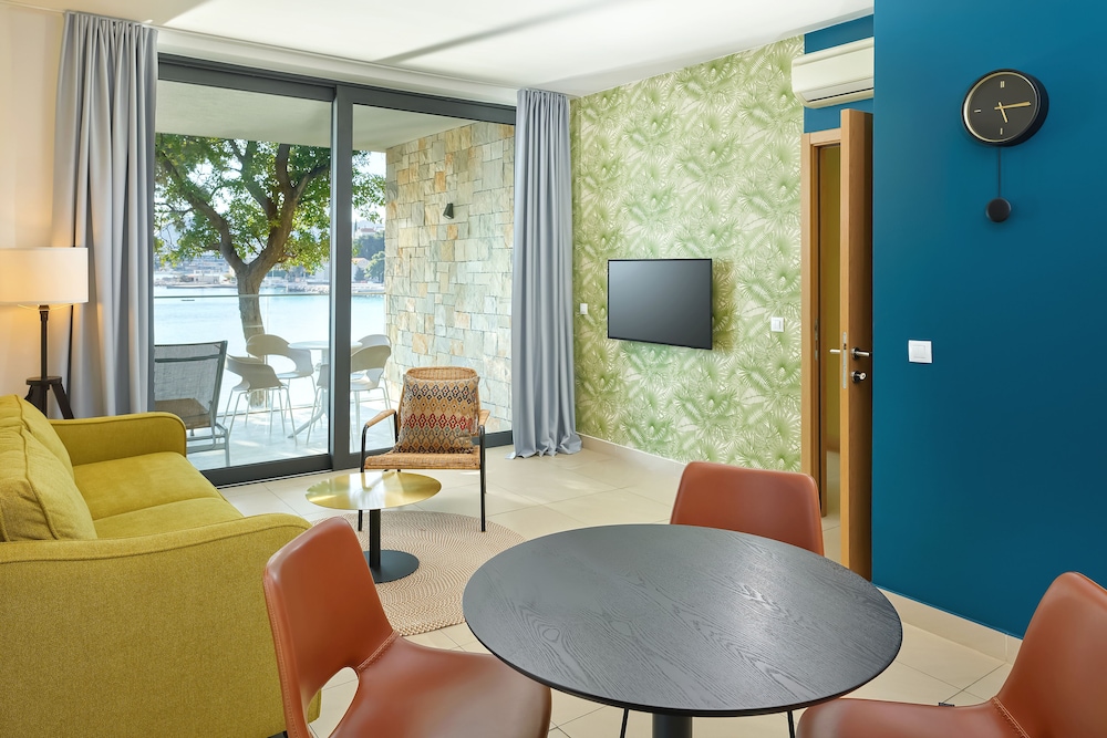 Maistra Select Mlini Villas and Apartments — Hotel rooms in Mlini, Dubrovnik-Neretva