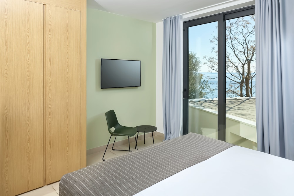 Maistra Select Mlini Villas and Apartments — Hotel rooms in Mlini, Dubrovnik-Neretva