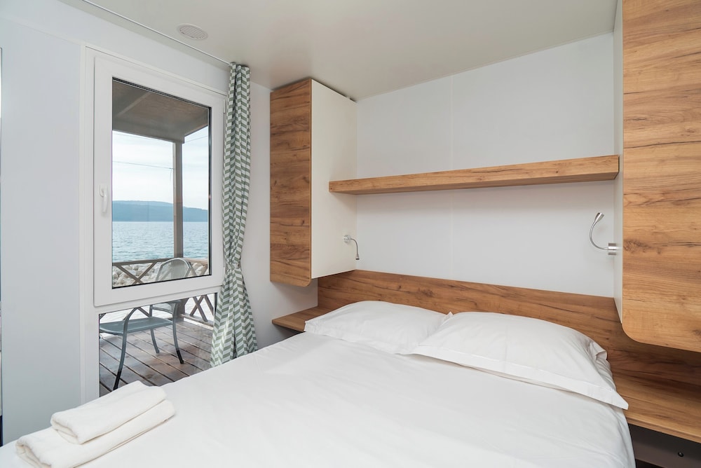 Amadria Park Camping Mobile Homes — Hotel rooms in Šibenik, Šibenik-Knin