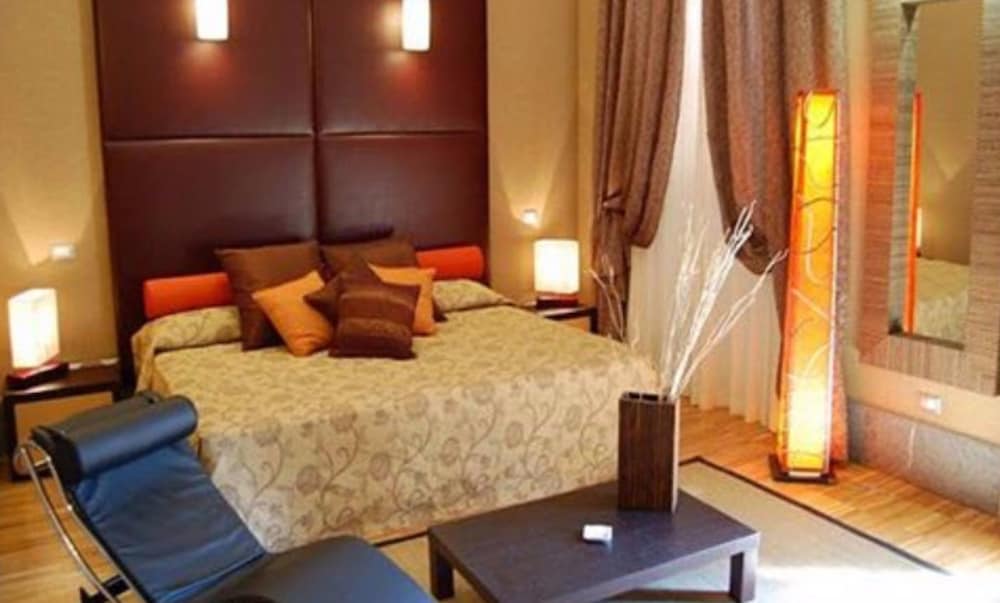 Hotel Morgana — Hotel rooms in Rome, Lazio
