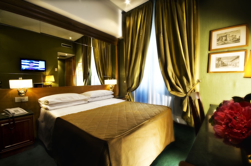 Hotel Morgana — Hotel rooms in Rome, Lazio