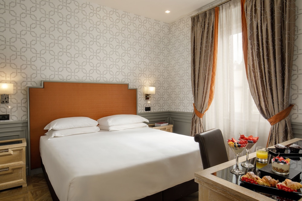 Hotel Morgana — Hotel rooms in Rome, Lazio