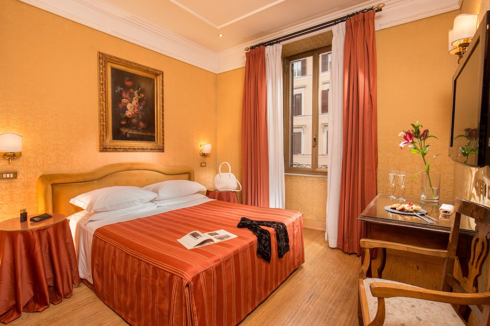Hotel Morgana — Hotel rooms in Rome, Lazio