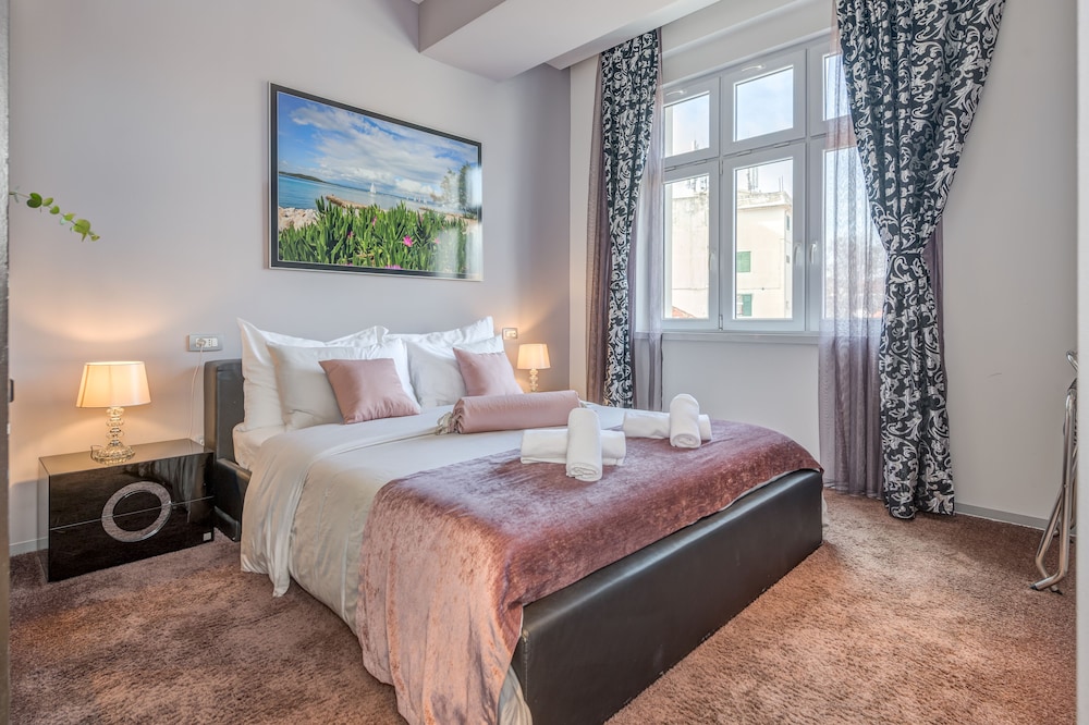 Starlight Luxury Rooms — Hotel rooms in Split, Split-Dalmatia