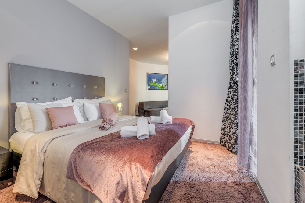 Starlight Luxury Rooms — Hotel rooms in Split, Split-Dalmatia