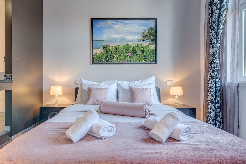 Starlight Luxury Rooms — Hotel rooms in Split, Split-Dalmatia