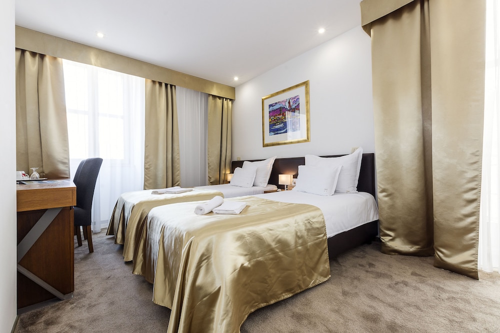 Hotel Marul — Hotel rooms in Split, Split-Dalmatia