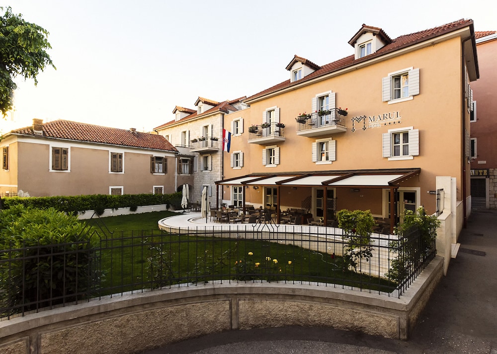 Hotel Marul — Hotel building in Split, Split-Dalmatia