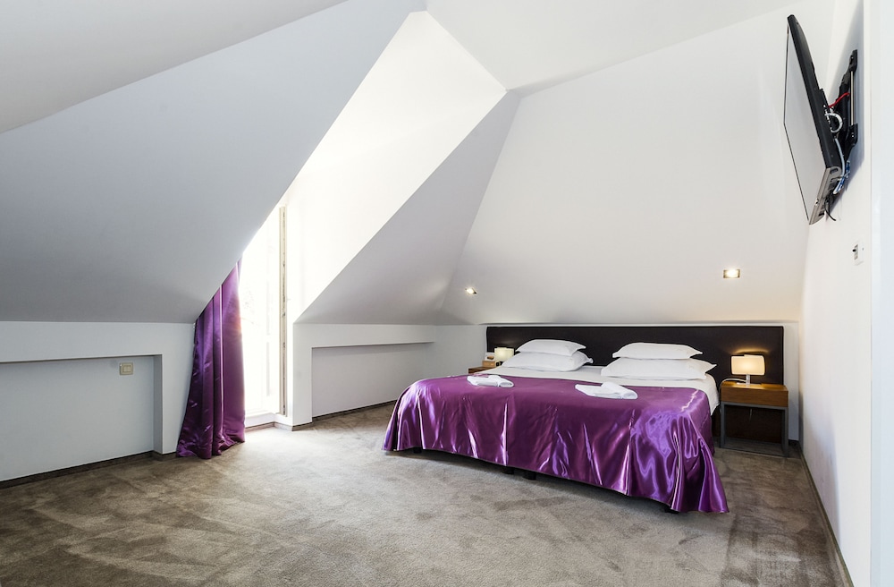 Hotel Marul — Hotel rooms in Split, Split-Dalmatia