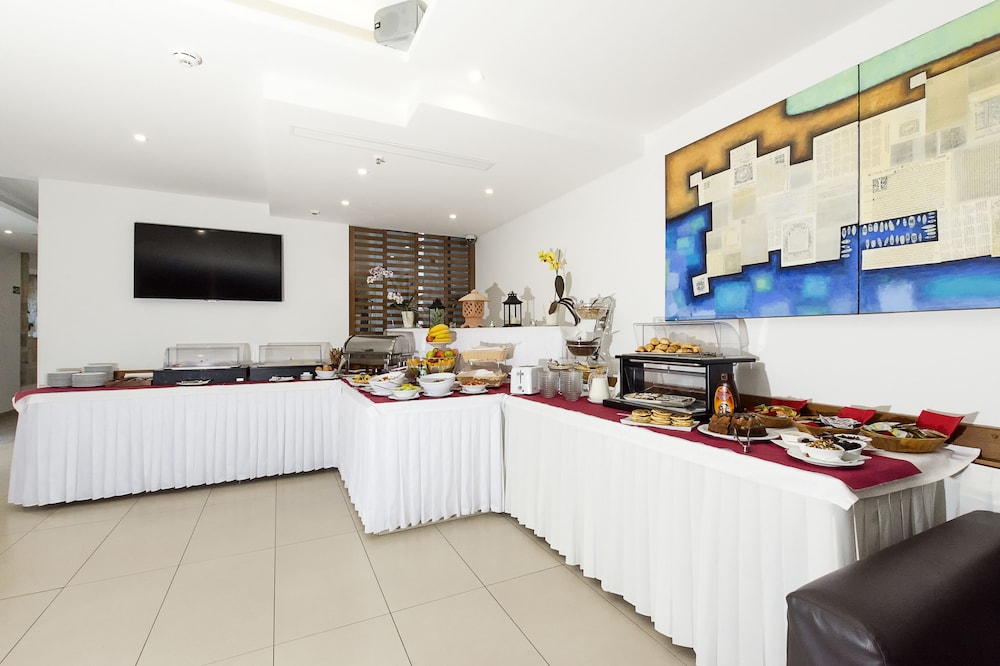 Hotel Marul — Restaurant & bars in Split, Split-Dalmatia