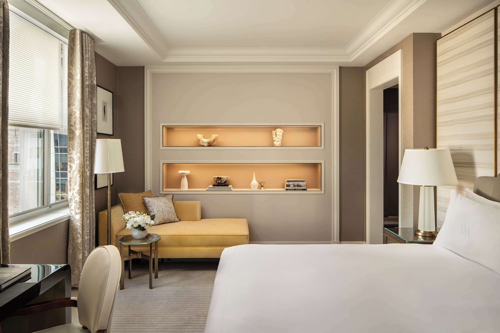 Waldorf Astoria New York — Hotel rooms in New York City, New York State