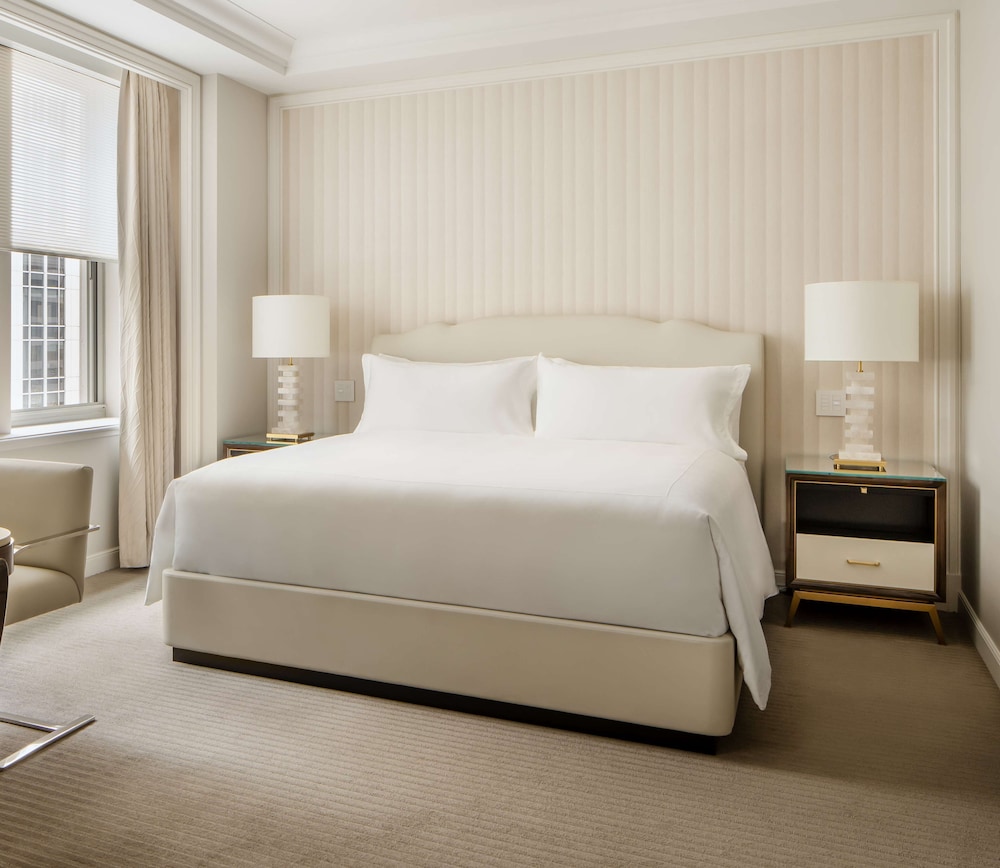 Waldorf Astoria New York — Hotel rooms in New York City, New York State