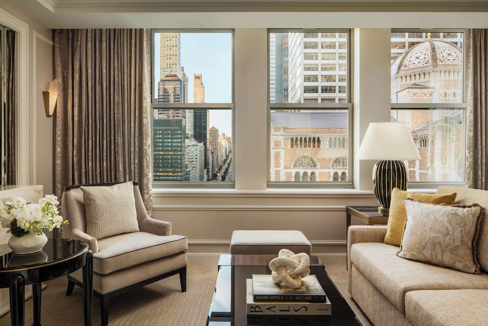 Waldorf Astoria New York — Hotel rooms in New York City, New York State