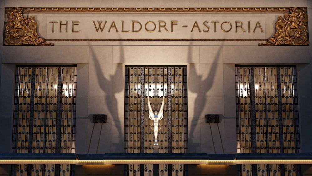 Waldorf Astoria New York — Hotel building in New York City, New York State