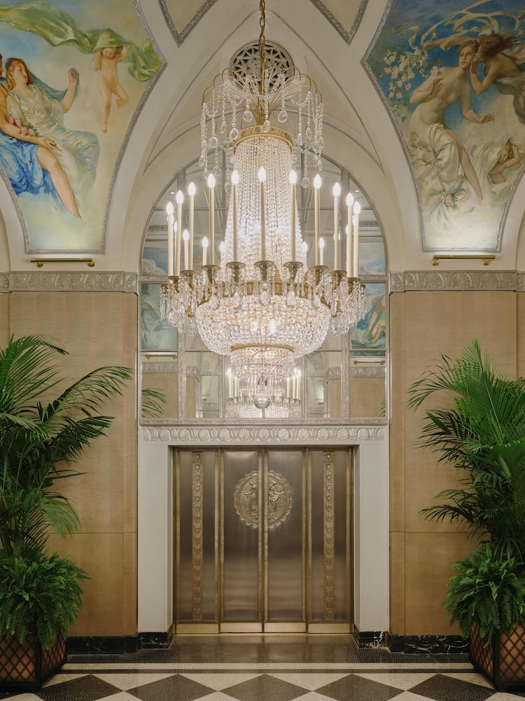 Waldorf Astoria New York — Hotel building in New York City, New York State