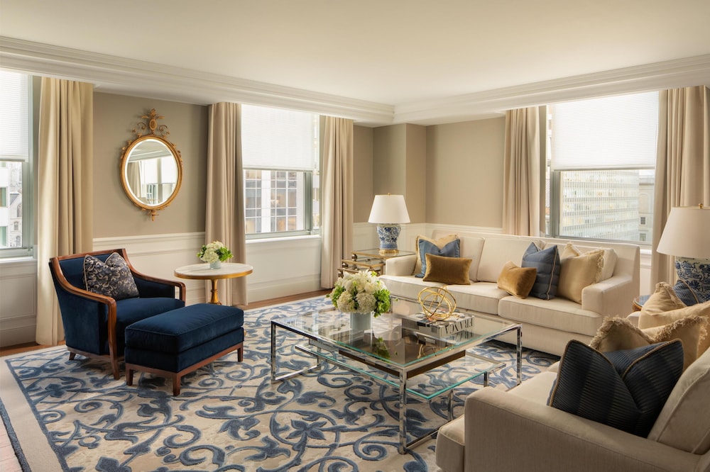 Waldorf Astoria New York — Hotel rooms in New York City, New York State