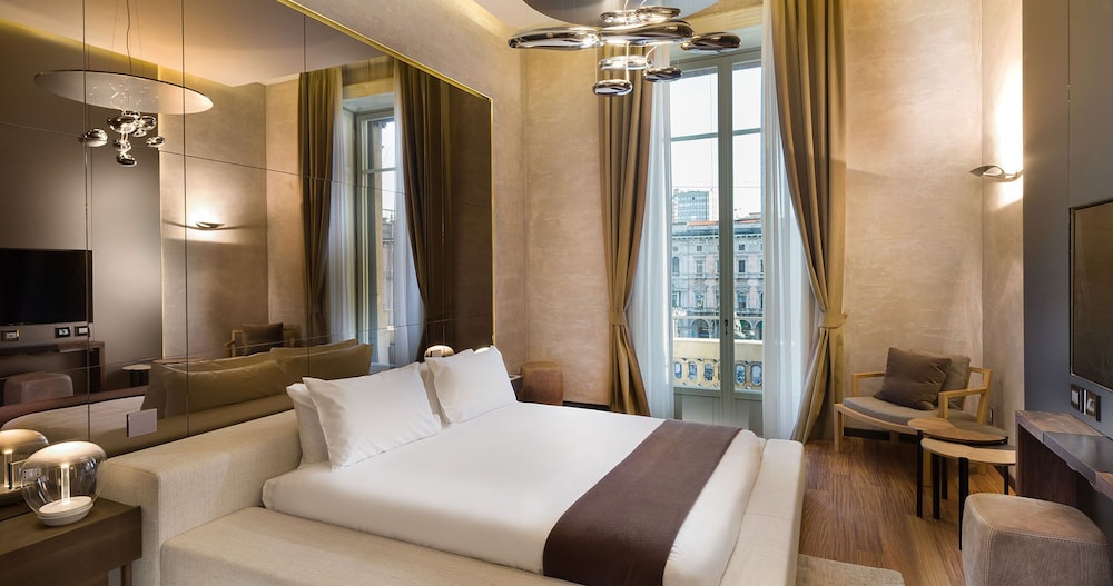 The Glamore Milano Duomo