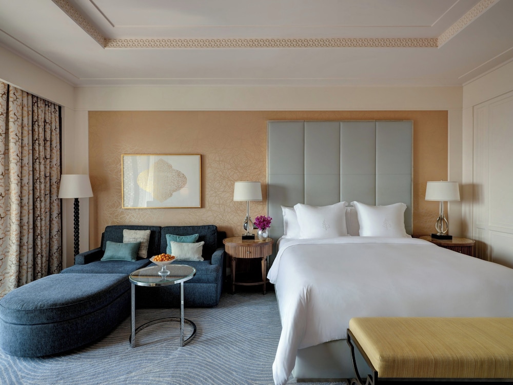 Four Seasons Resort Dubai at Jumeirah Beach — Hotel rooms in Dubai