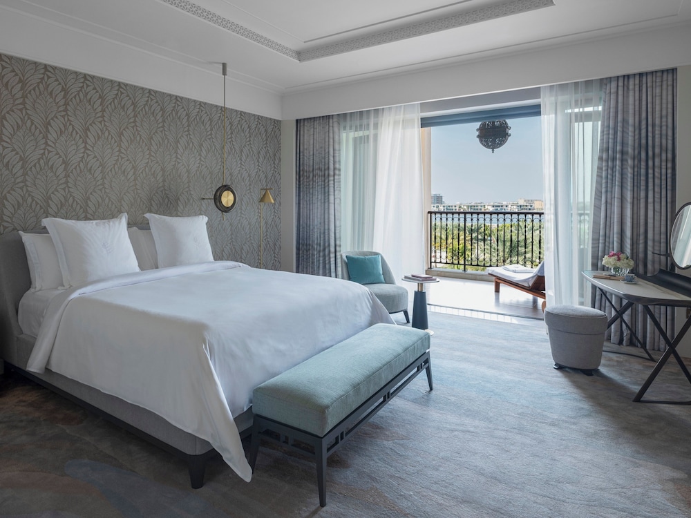 Four Seasons Resort Dubai at Jumeirah Beach — Hotel rooms in Dubai