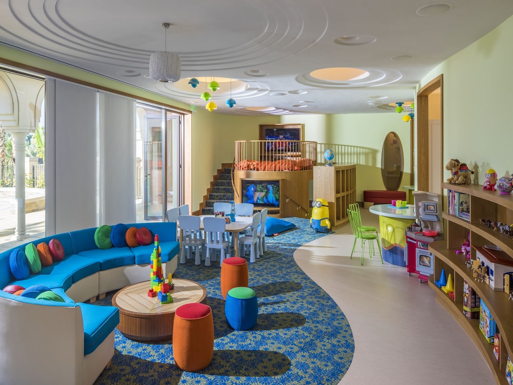 Four Seasons Resort Dubai at Jumeirah Beach — Attractions for children in Dubai