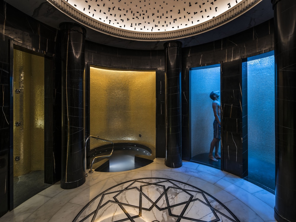 Four Seasons Resort Dubai at Jumeirah Beach — Spa in Dubai