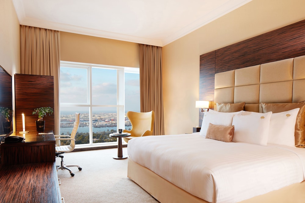 Jannah Burj Al Sarab — Hotel rooms in Abu Dhabi