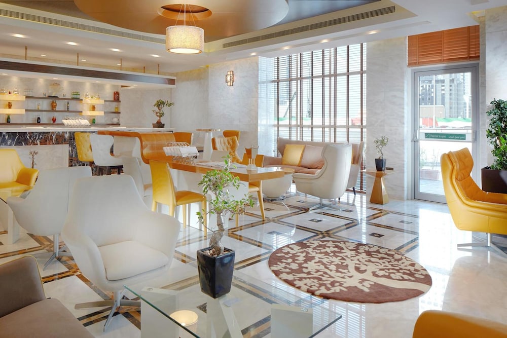 Jannah Burj Al Sarab — Restaurant & bars in Abu Dhabi