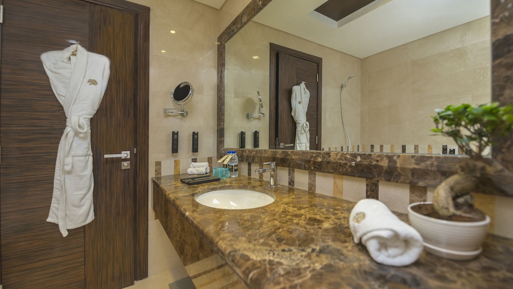 Jannah Burj Al Sarab — Hotel rooms in Abu Dhabi